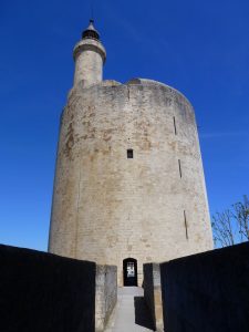 La storia di Aigues-Mortes. La Torre di Costanza
